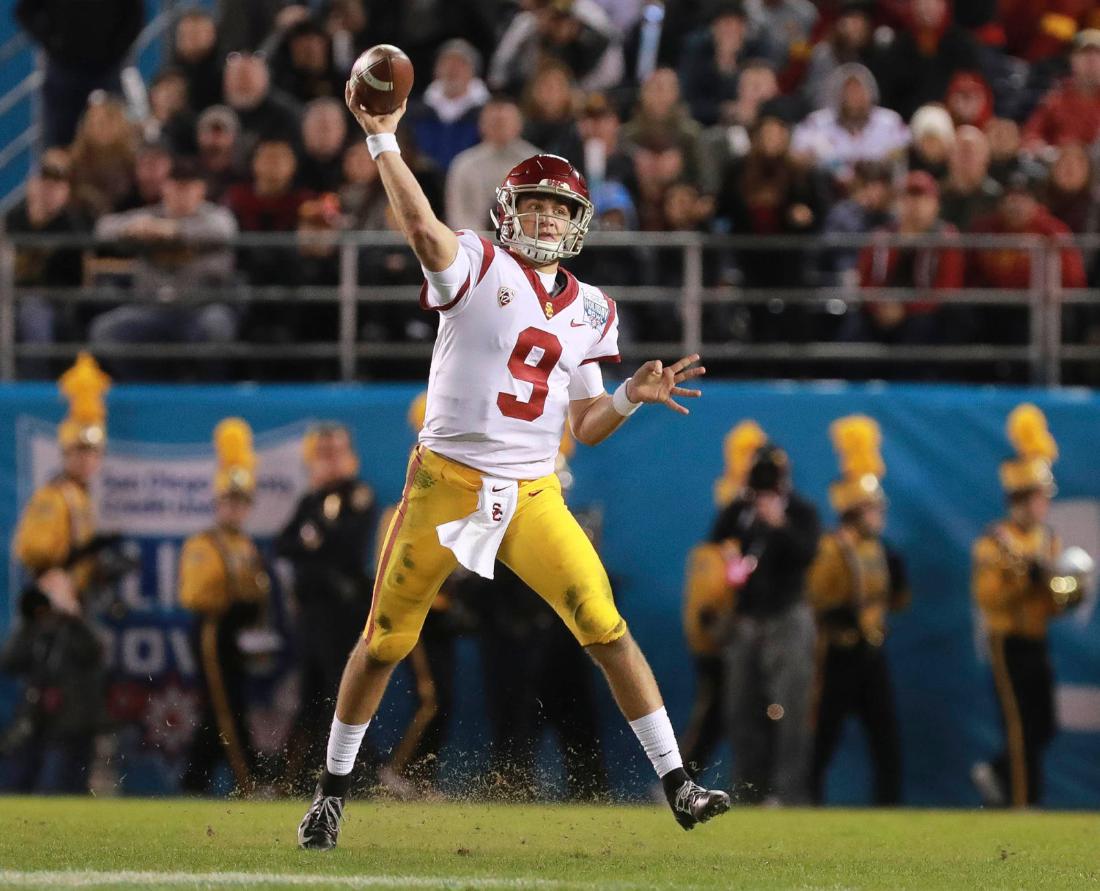 USC QB Kedon Slovis, 9-1